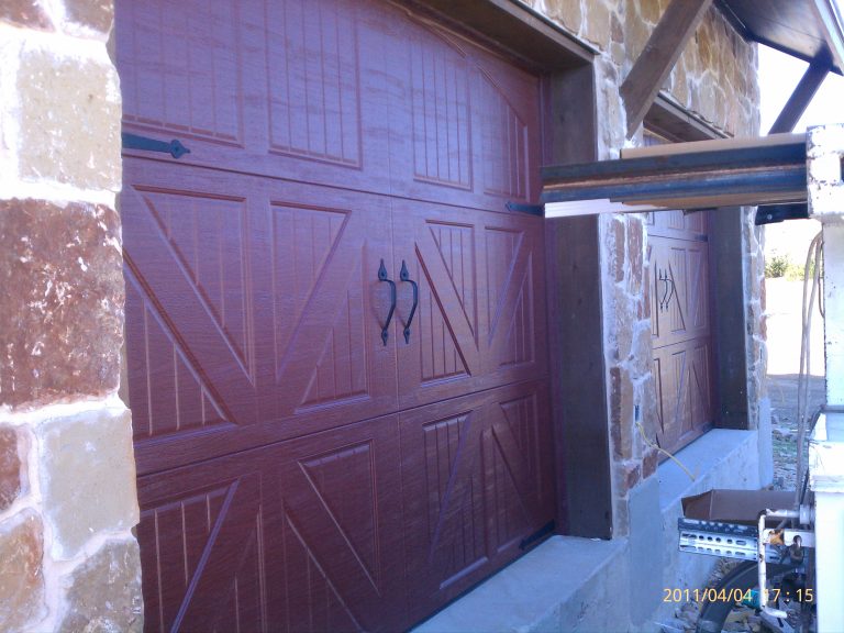 Fancy Residential Overhead Doors_081