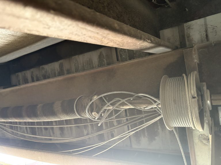 Cable Off Garage Door 001